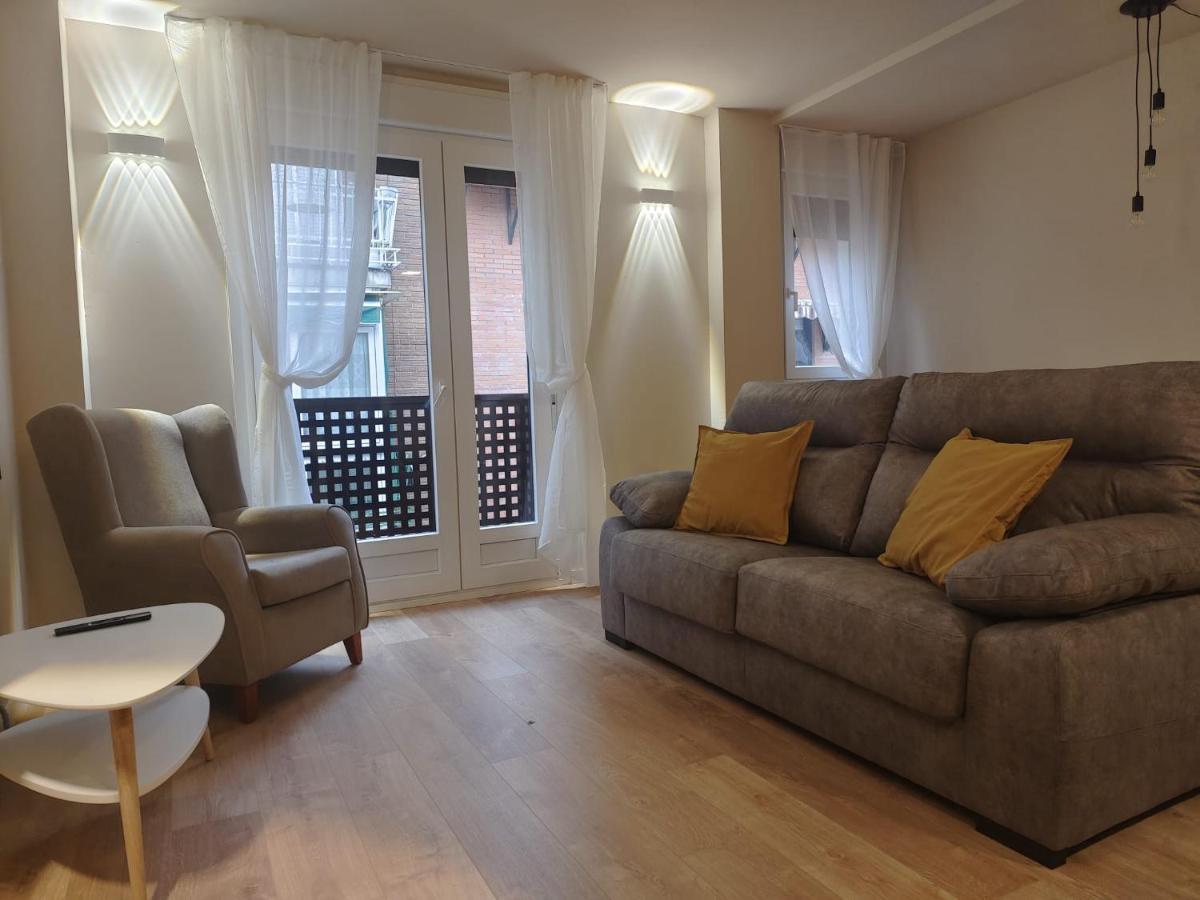 Apartamentos Picasso Alcalá de Henares Zewnętrze zdjęcie